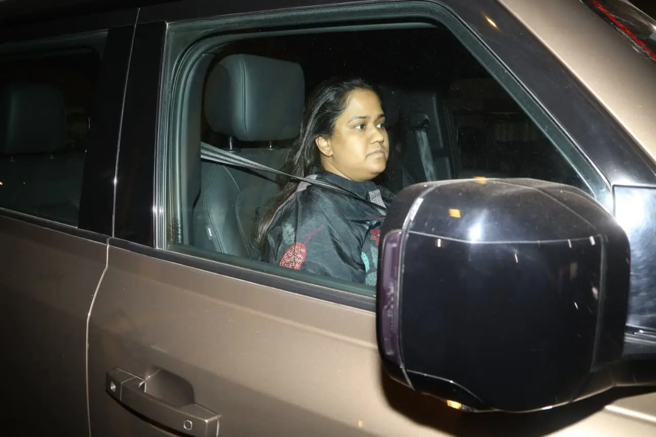 The doctor shared that minimal brain hemorrhage does not require surgery. Earlier, there were discussions around his discharge but now a decision will be taken once he feels better
(In Pic: Arpita Khan Sharma)